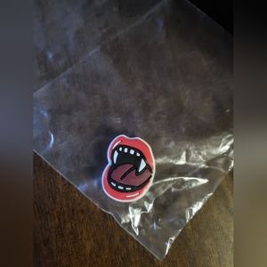 Vampire teeth croc jibbit/charm